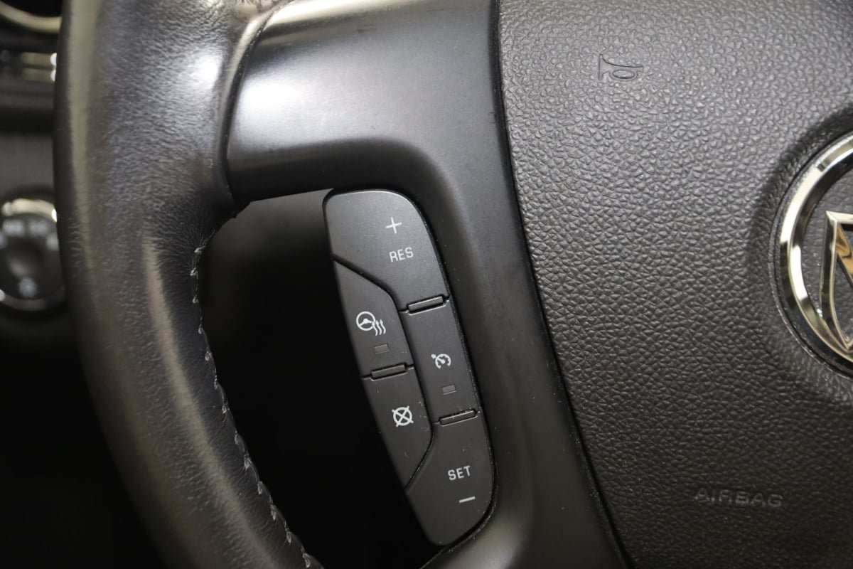 Used 2017 Buick Enclave Leather FWD image 32