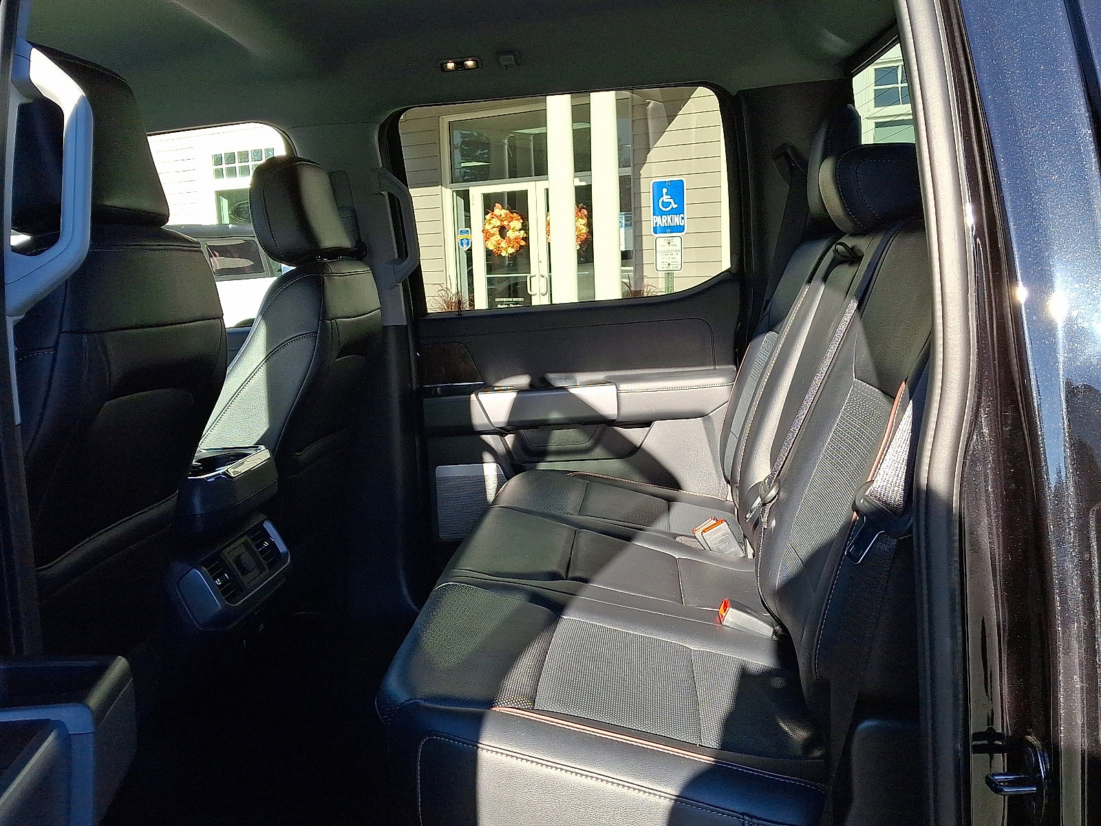 Certified 2022 Ford F150 Lariat image 11