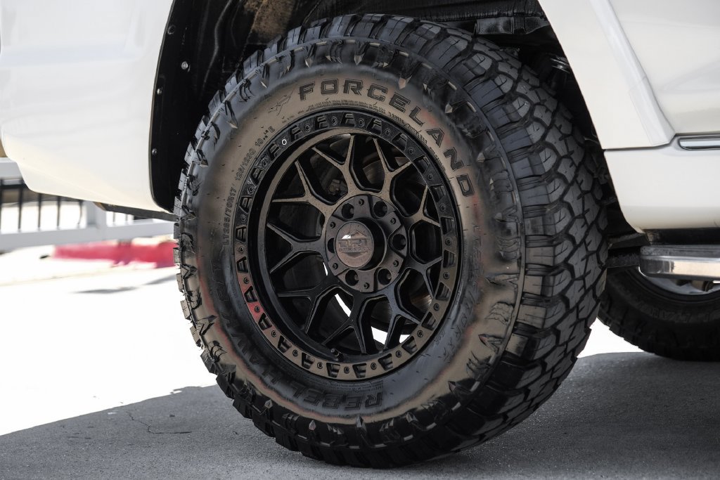 Used 2022 Toyota 4Runner Limited AWD/4WD image 62