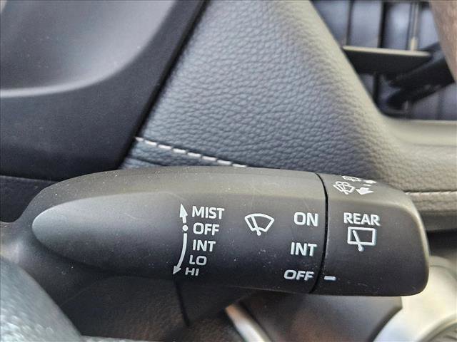 Used 2021 Toyota RAV4 LE image 25