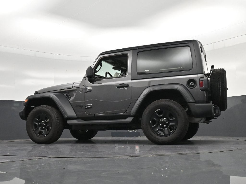 Used 2026 Jeep Wrangler Sport AWD/4WD image 24