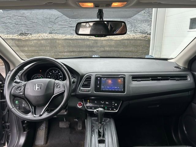 Used 2016 Honda HR-V EX-L image 10