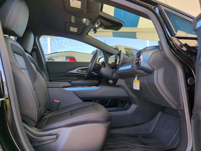 Certified 2026 Chevrolet Equinox EV LT AWD/4WD image 36