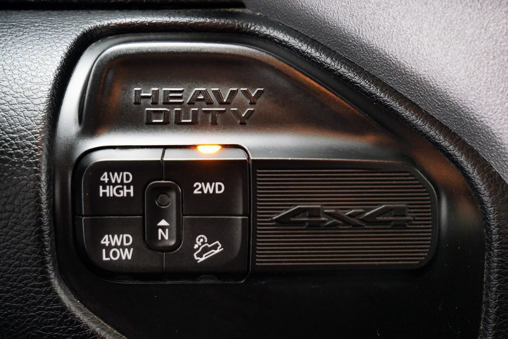 Used 2024 RAM 2500 Big Horn w/ Off Road Package AWD/4WD image 28