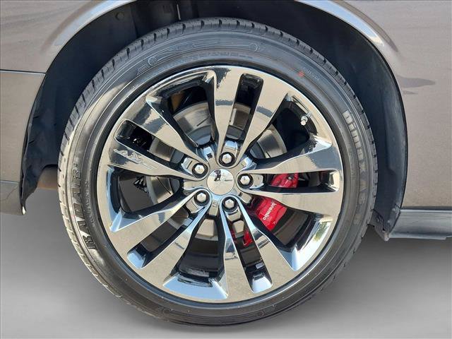 Used 2013 Dodge Challenger SRT8 RWD image 21