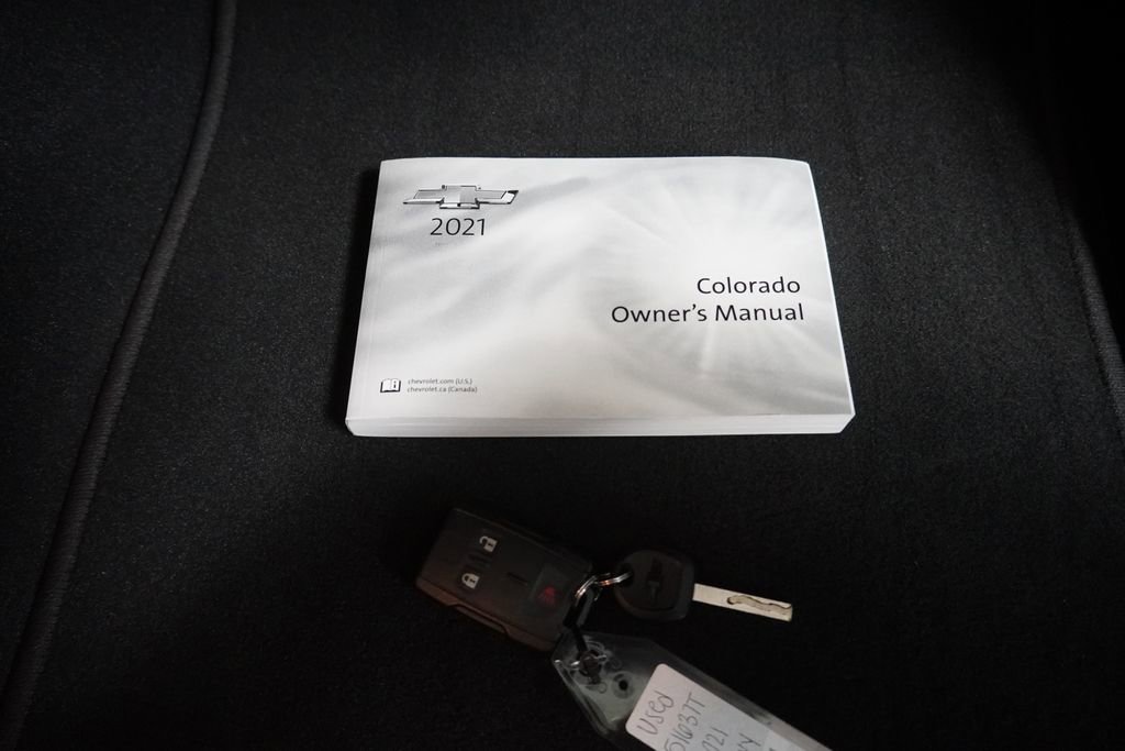 Used 2021 Chevrolet Colorado W/T w/ Custom Special Edition AWD/4WD image 27
