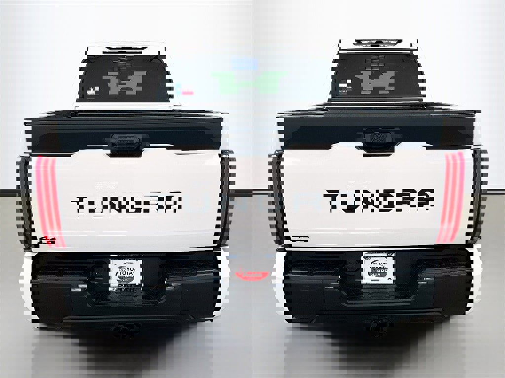New 2026 Toyota Tundra SR image 5