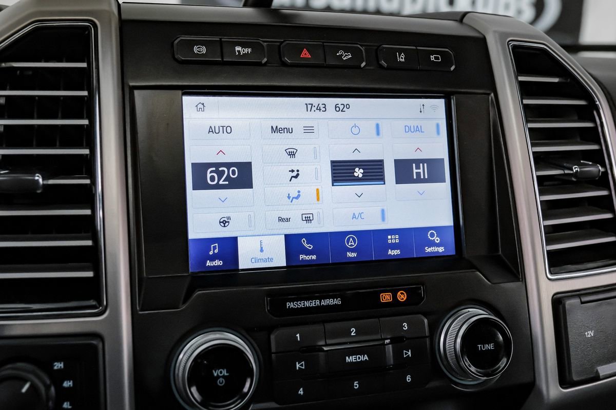 Used 2021 Ford F450 Platinum w/ FX4 Off-Road Package image 33