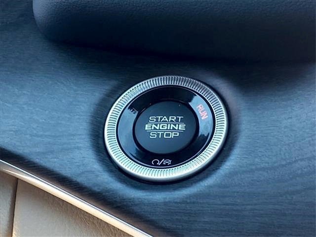 New 2024 Jeep Grand Cherokee Limited 4xe image 17