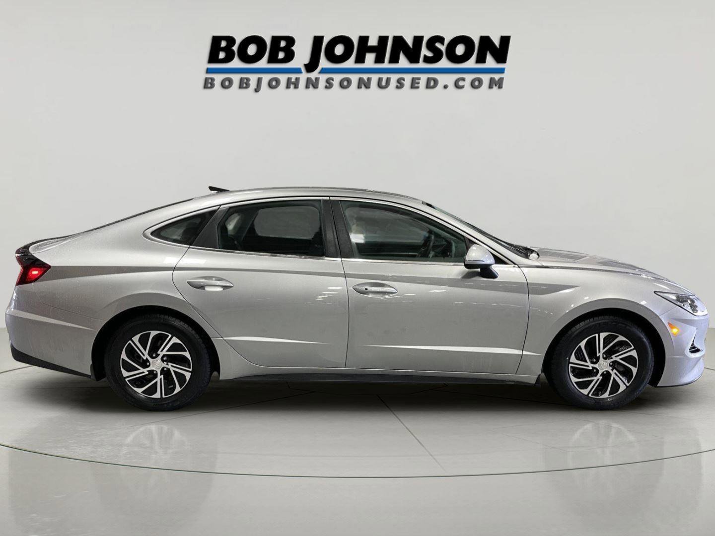 Used 2020 Hyundai Sonata Blue w/ Winter Weather Package image 8