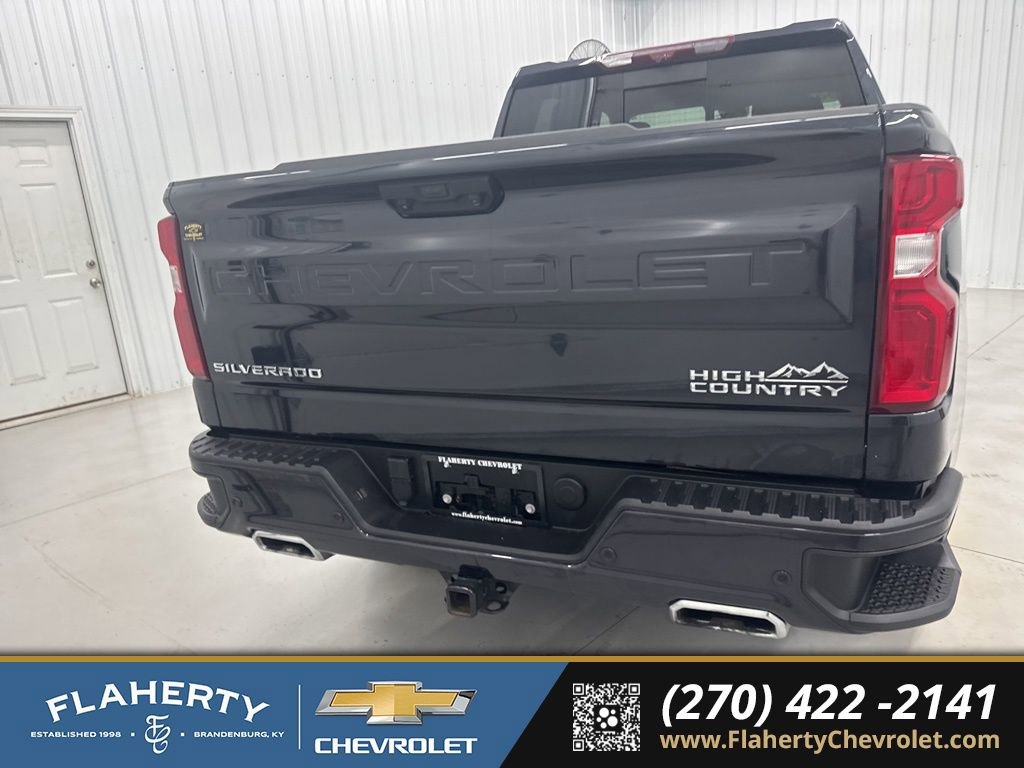 Used 2024 Chevrolet Silverado 1500 High Country w/ Technology Package image 4
