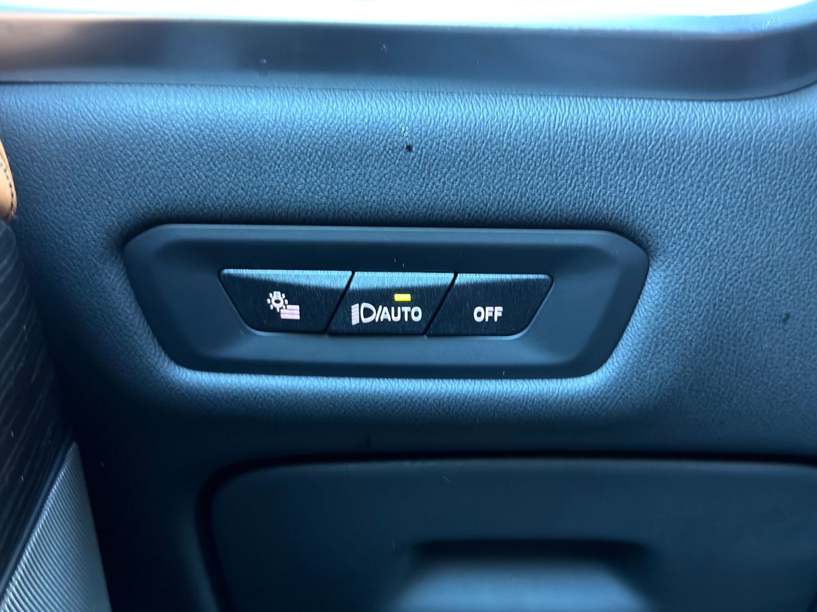 Certified 2025 BMW X5 M60i image 24