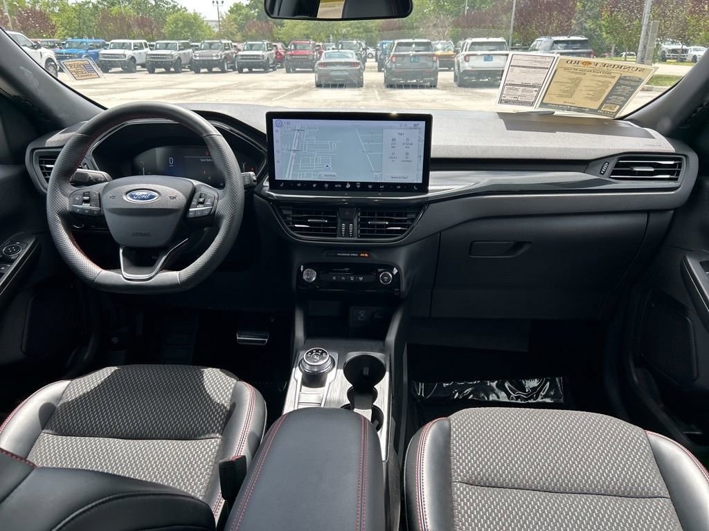 Used 2023 Ford Escape ST-Line w/ Tech Pack #1 AWD/4WD image 10