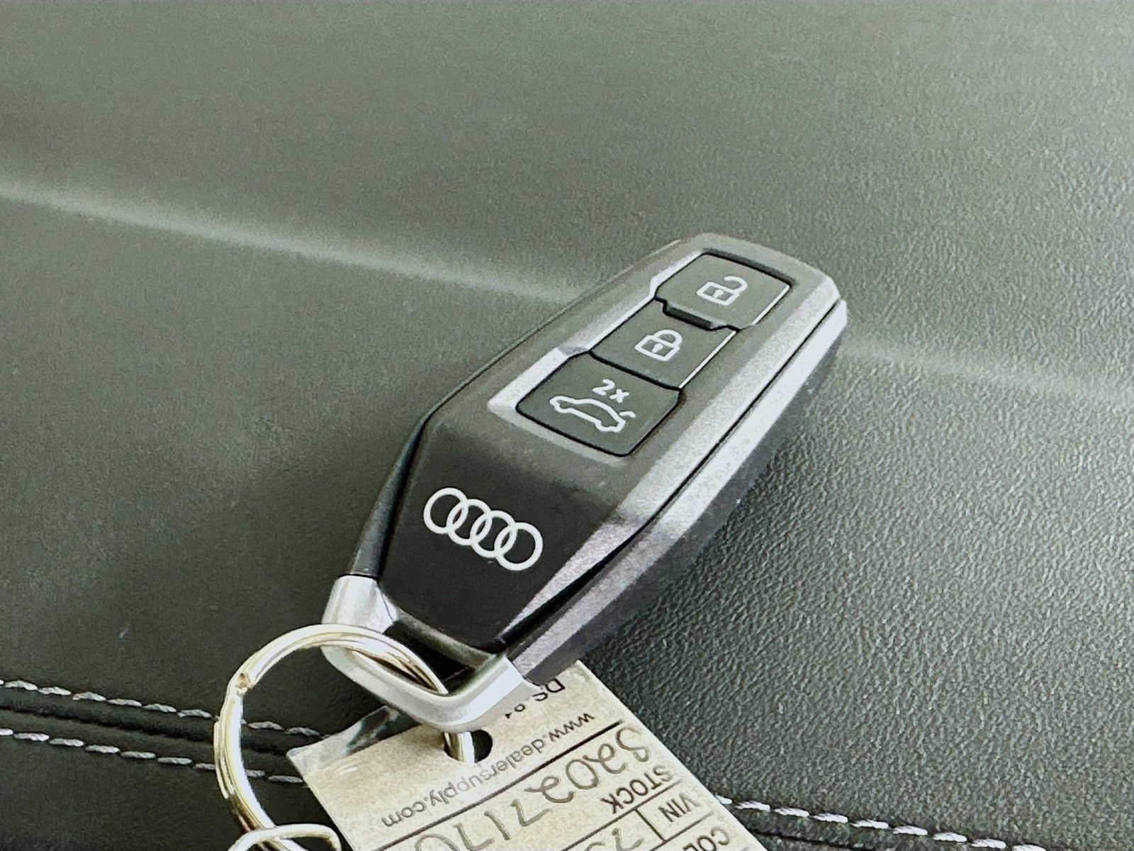 Used 2025 Audi Q5 Premium Plus w/ Premium Plus AWD/4WD image 46