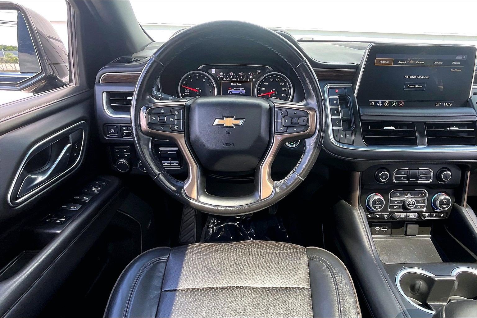 Used 2021 Chevrolet Suburban High Country w/ Premium Package AWD/4WD image 6