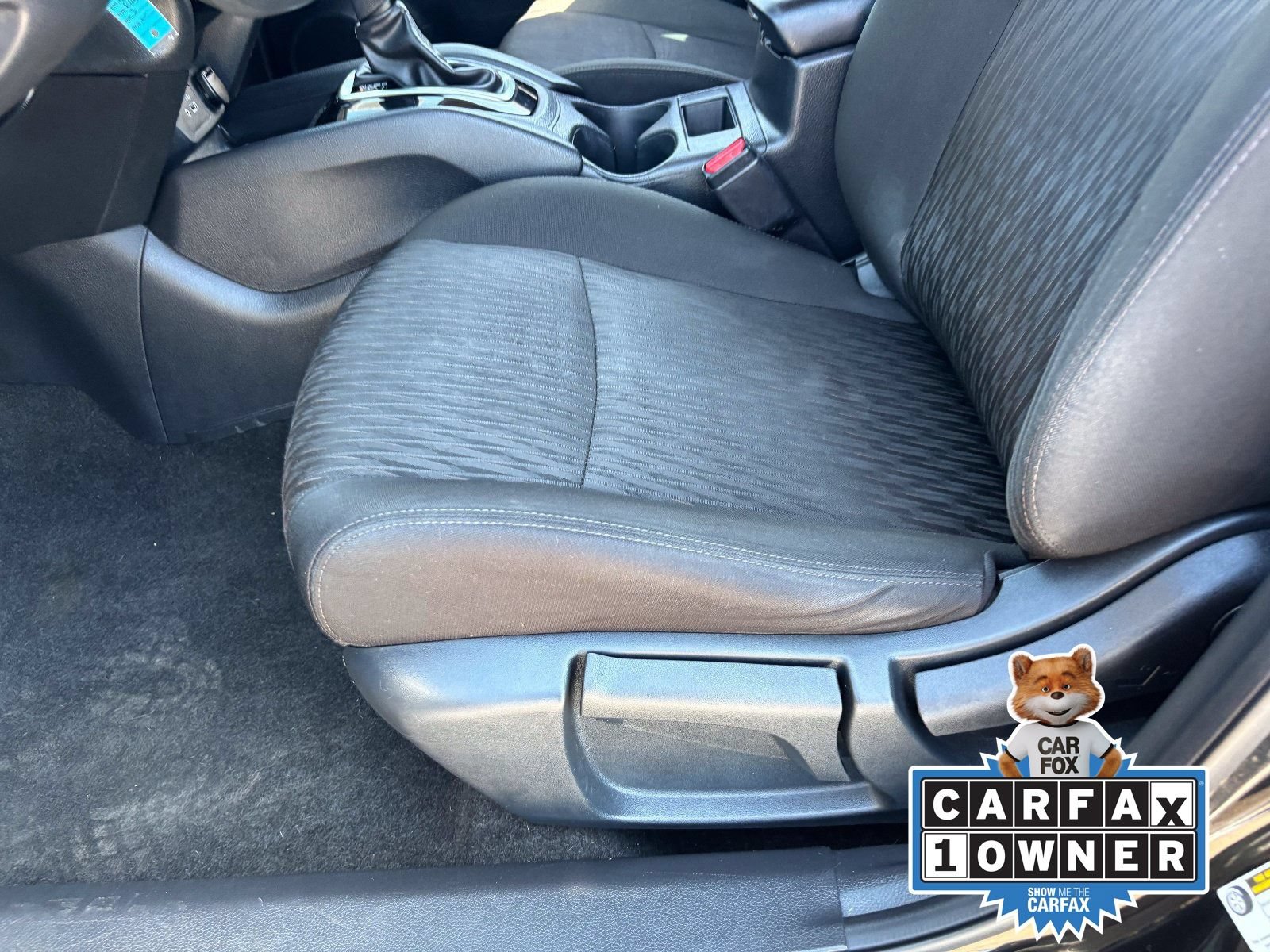 Used 2020 Nissan Rogue S FWD image 20
