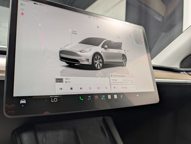 Used 2023 Tesla Model Y Long Range AWD/4WD image 20