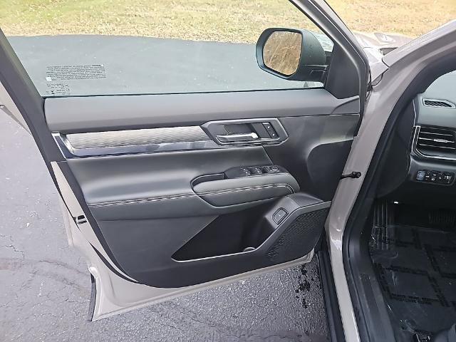 New 2026 GMC Terrain Elevation w/ Elevation Premium Package image 10