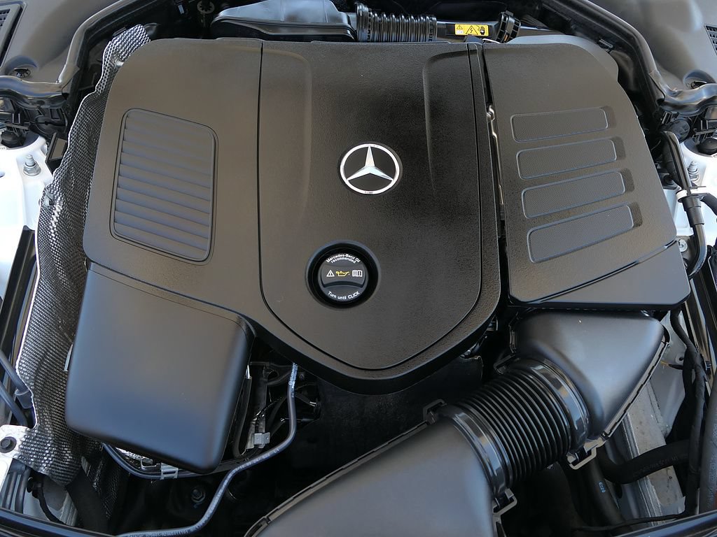 Used 2023 Mercedes-Benz C 300 Sedan image 28