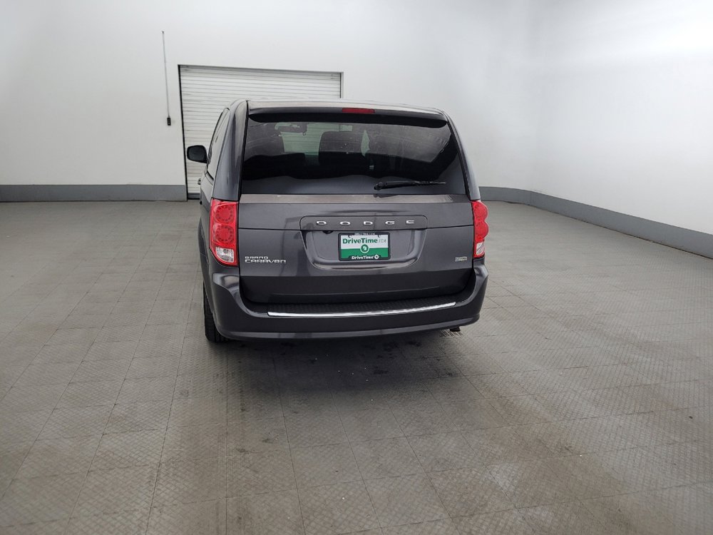 Used 2018 Dodge Grand Caravan SE FWD image 7