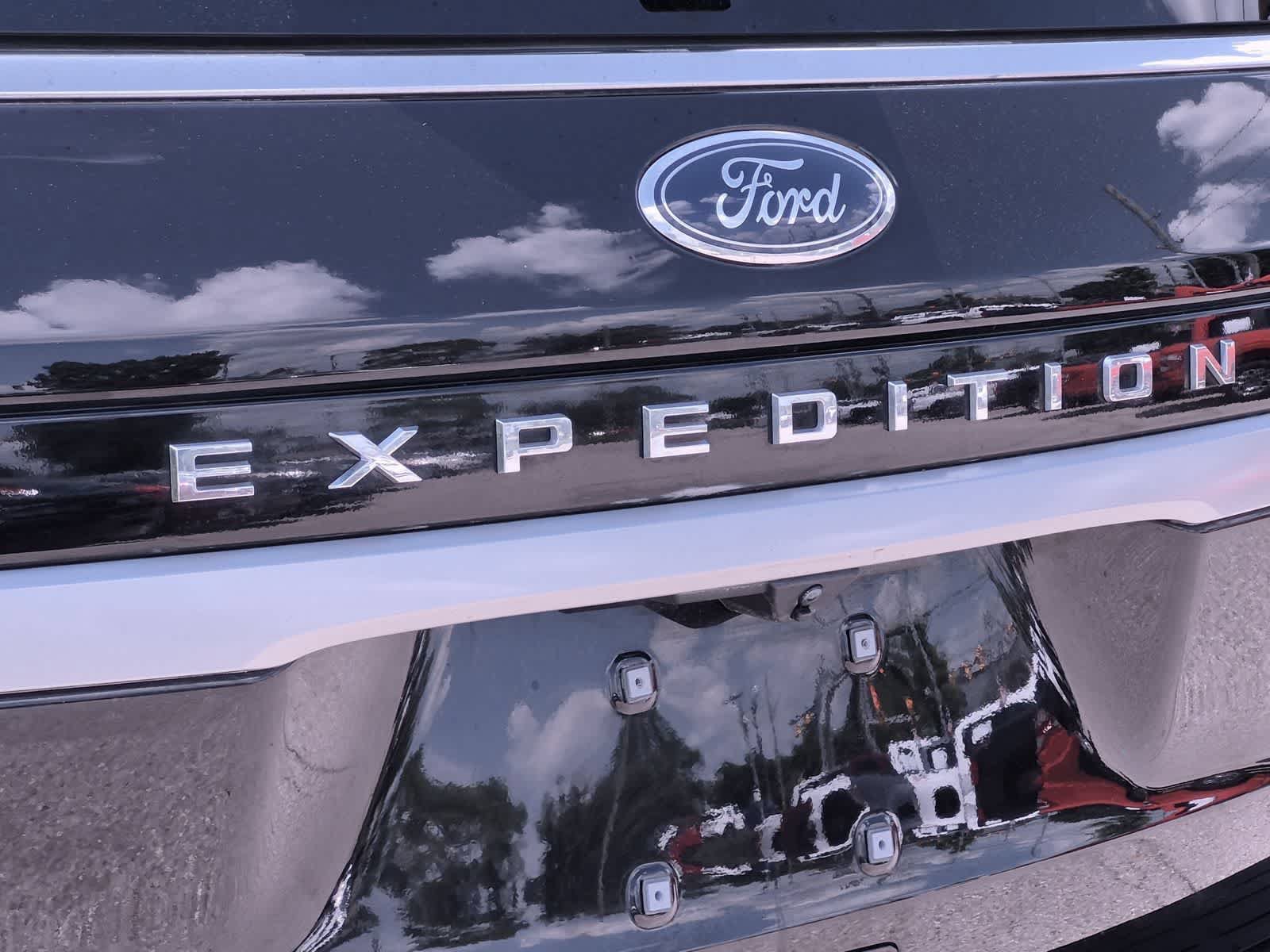 Used 2023 Ford Expedition Max XLT AWD/4WD image 13