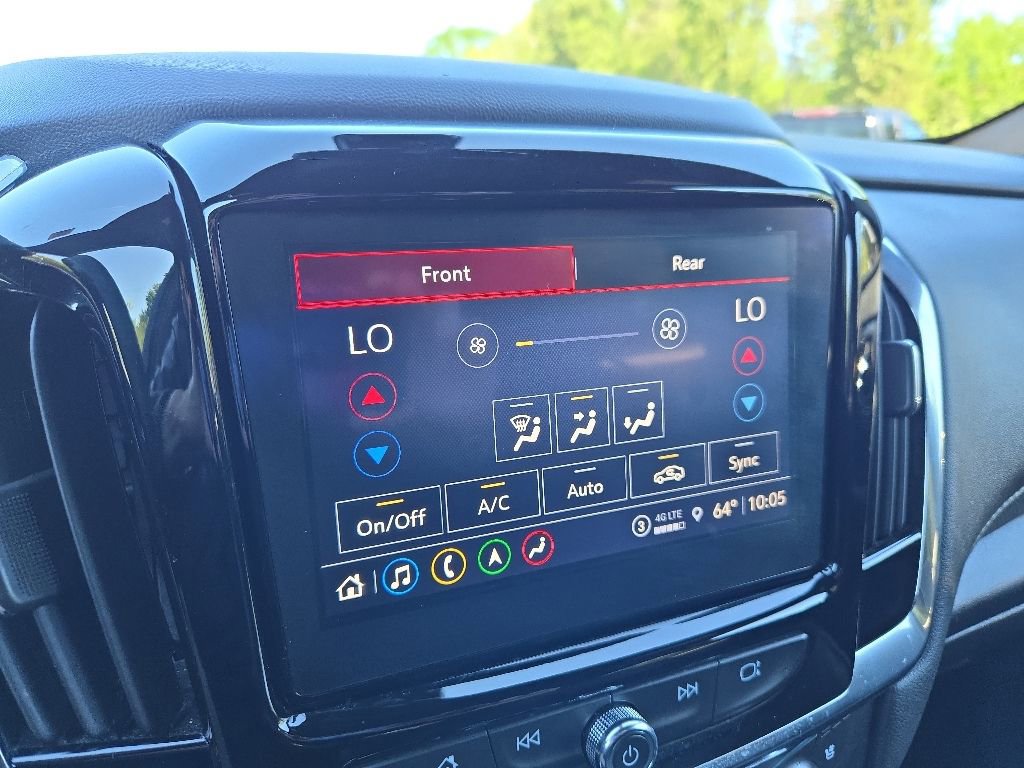 Used 2023 Chevrolet Traverse Premier AWD/4WD image 34