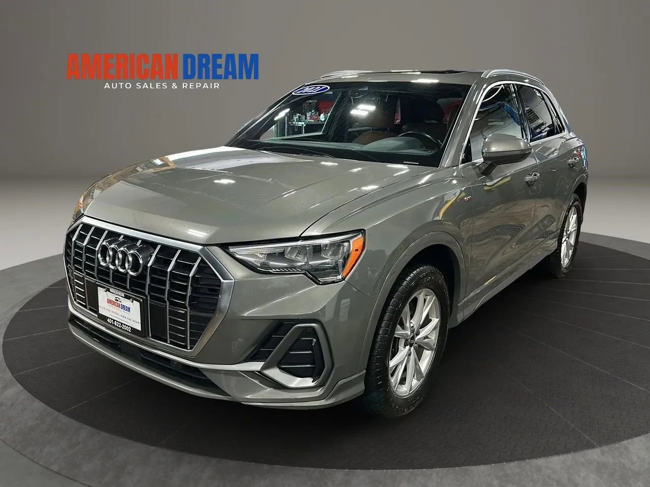 Used 2021 Audi Q3 2.0T Premium w/ Convenience Package AWD/4WD image 1