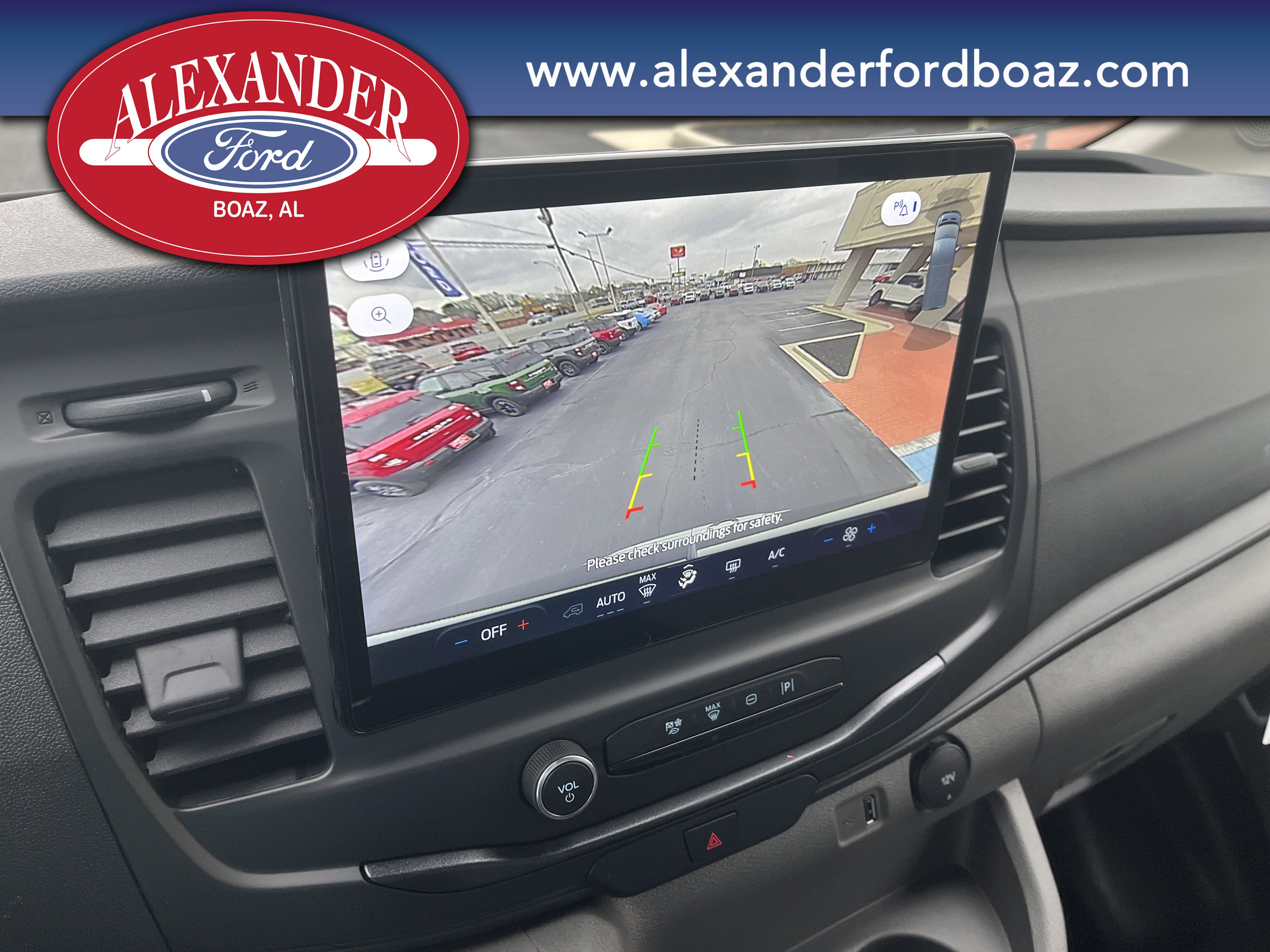 New 2026 Ford Transit 250 148 Medium Roof image 17