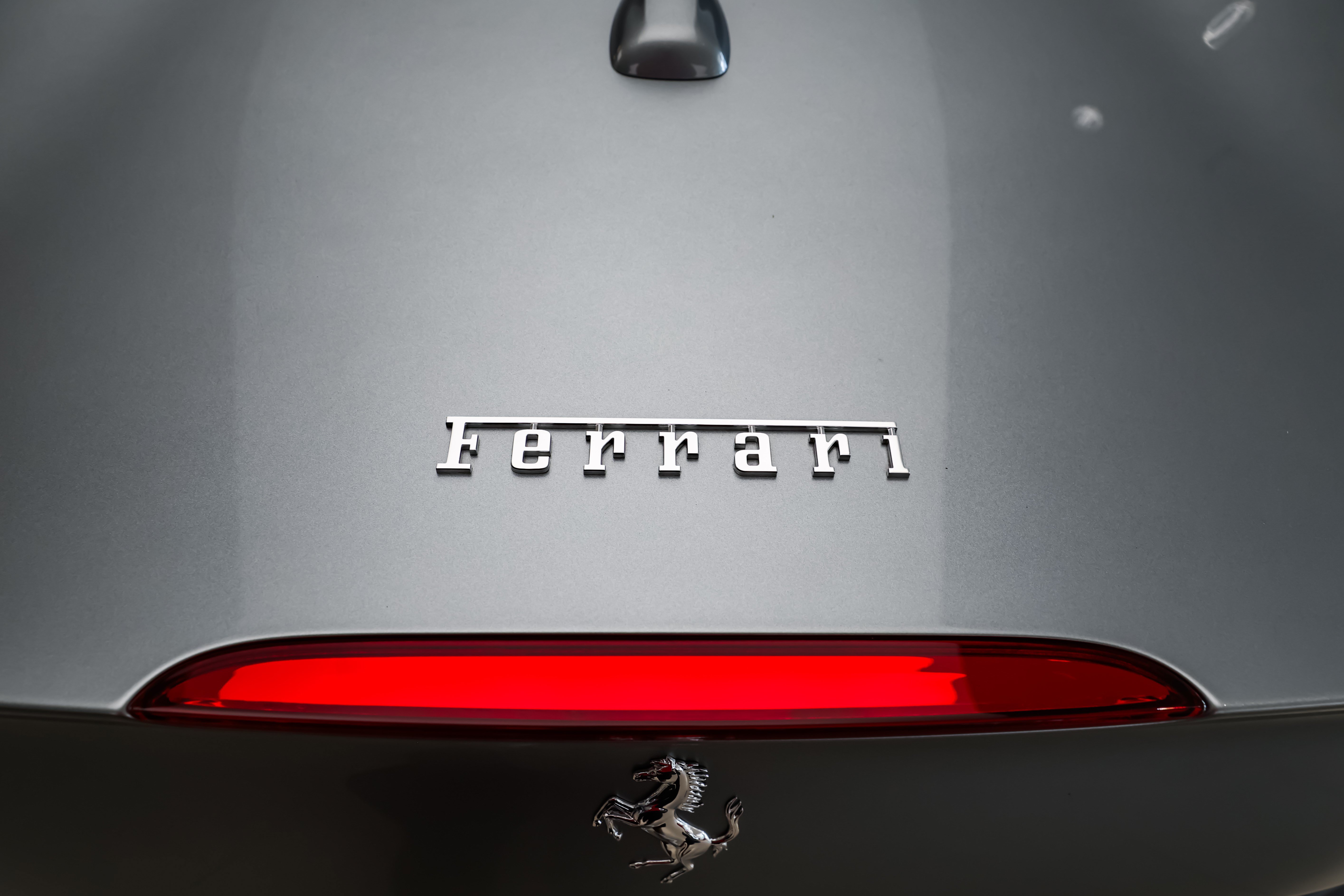Used 2019 Ferrari Portofino RWD image 27