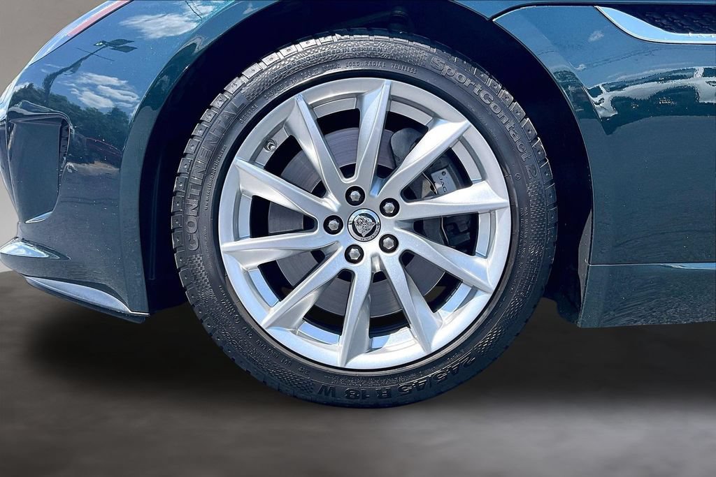 Used 2014 Jaguar F-TYPE Convertible RWD image 9