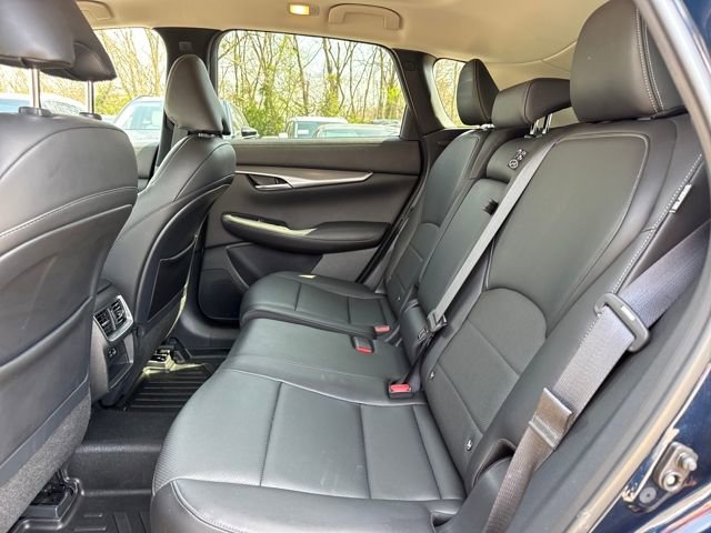 Used 2023 INFINITI QX50 Luxe w/ Cargo Package AWD/4WD image 11