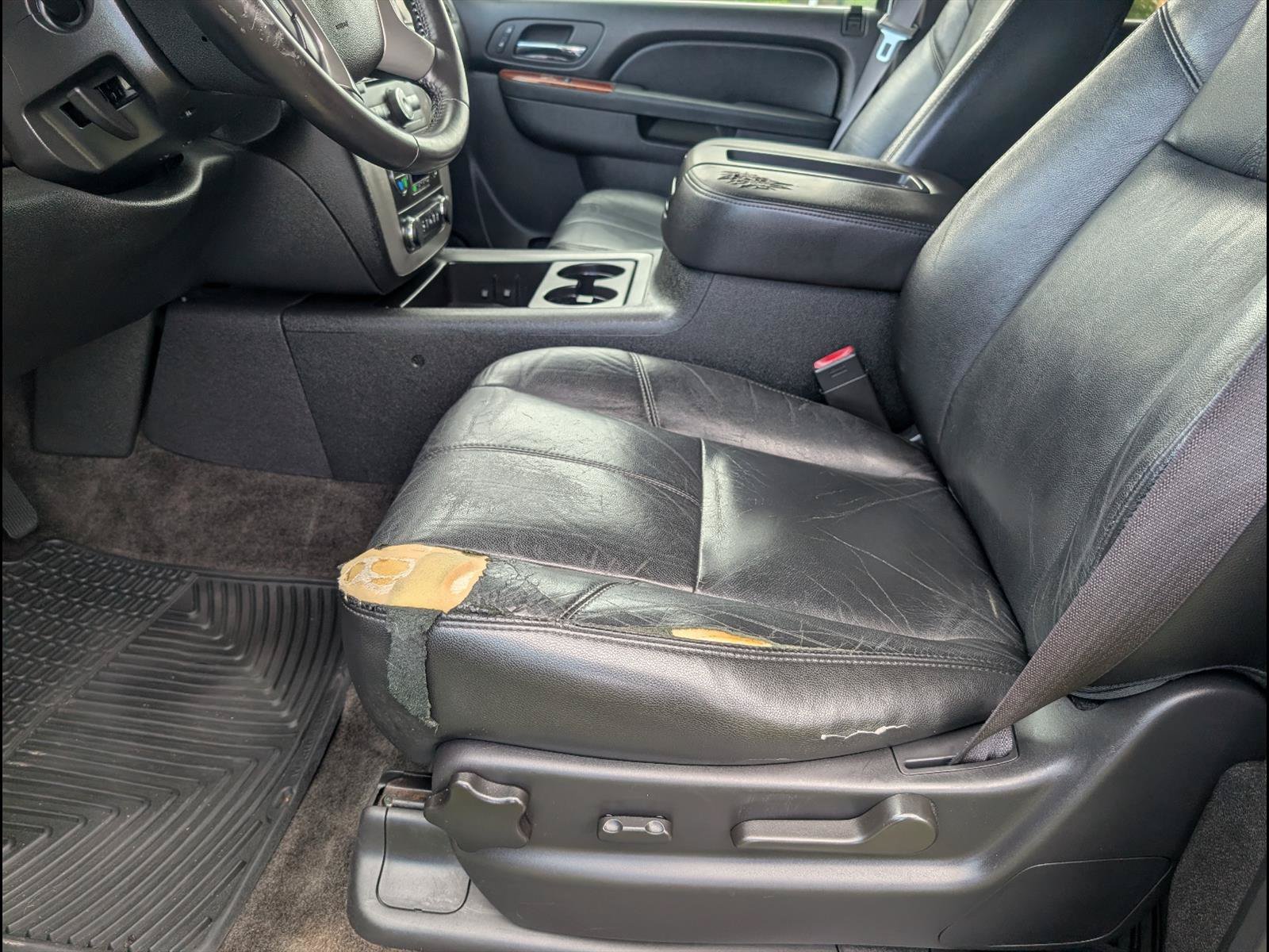 Used 2013 GMC Yukon SLT AWD/4WD image 9
