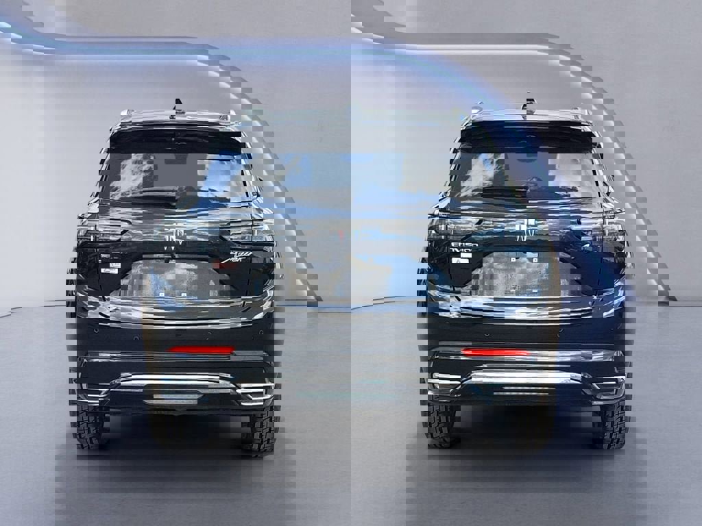 Used 2024 Buick Envision Avenir image 4