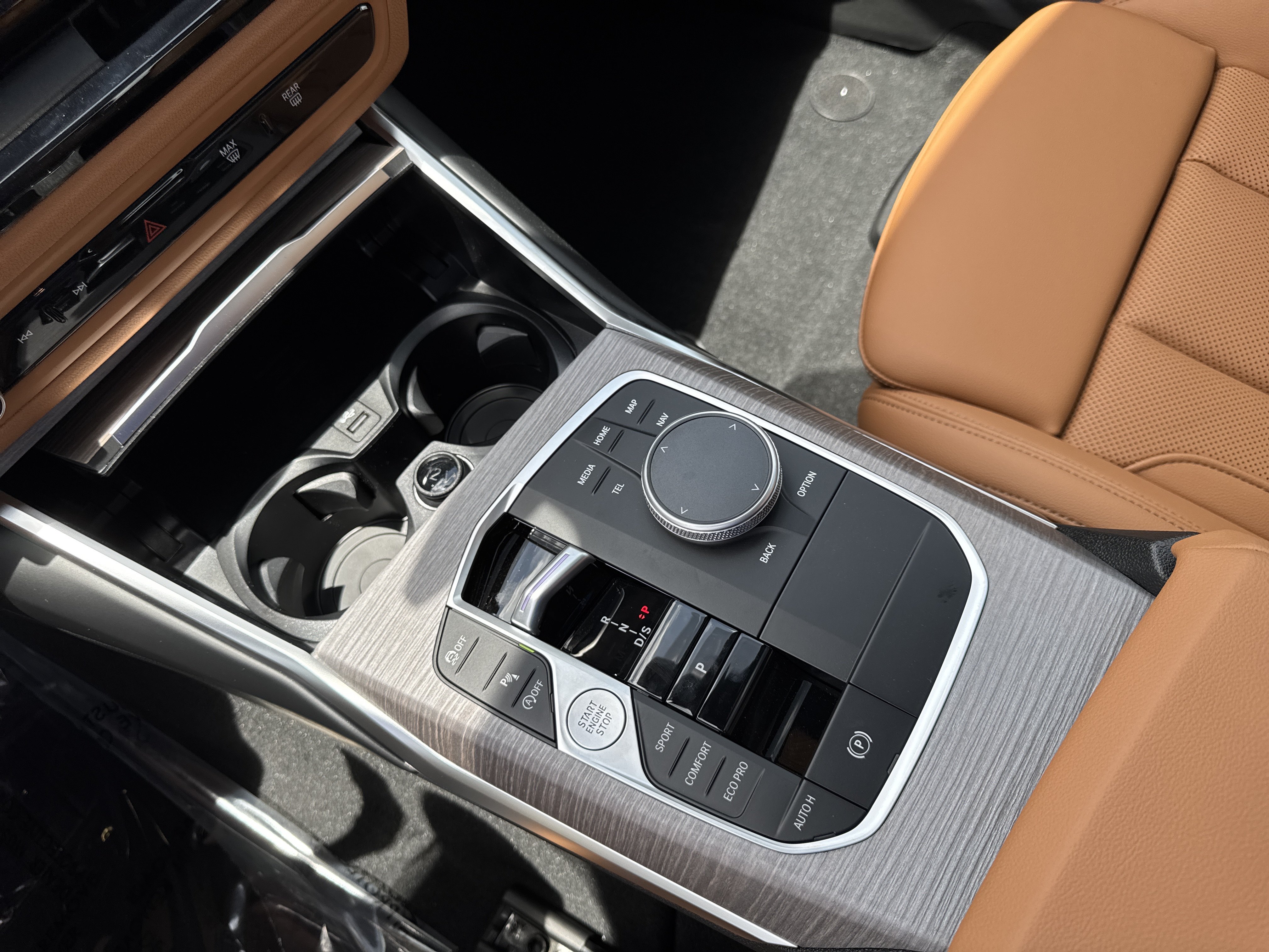 New 2026 BMW 330i Sedan w/ Premium Package RWD image 20