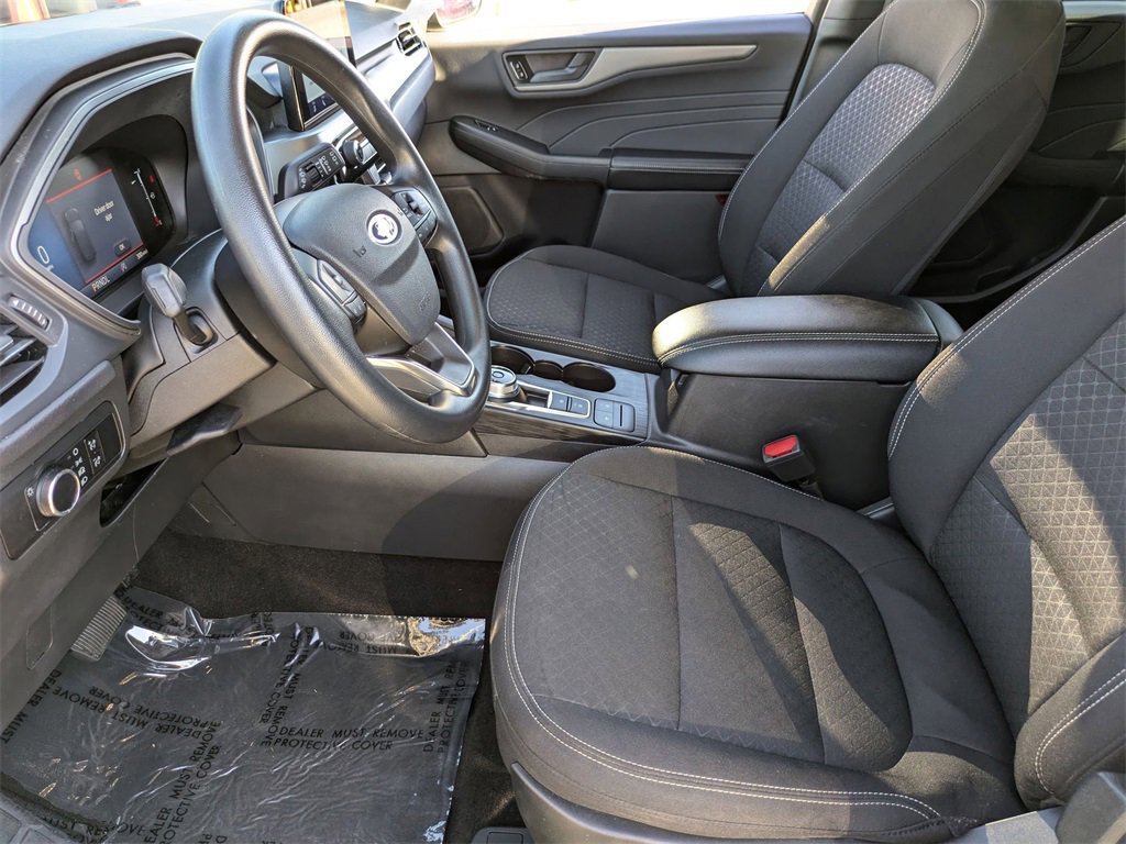 Used 2025 Ford Escape Active image 23