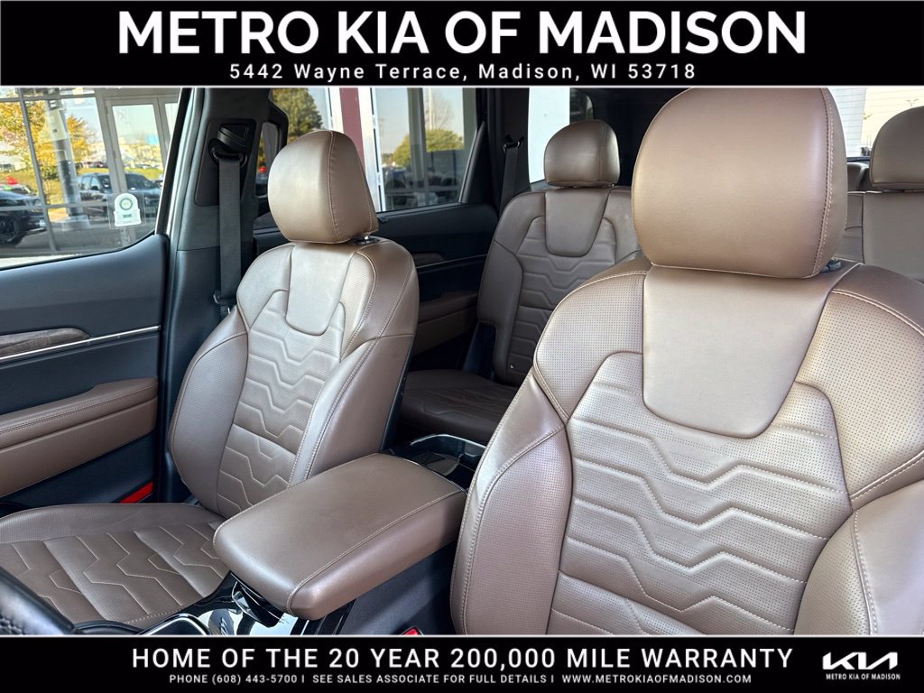 Used 2021 Kia Telluride SX w/ SX Prestige Package AWD/4WD image 17