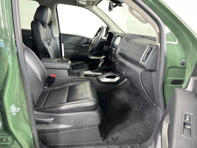 Used 2024 Nissan Frontier SL w/ Technology Package image 28