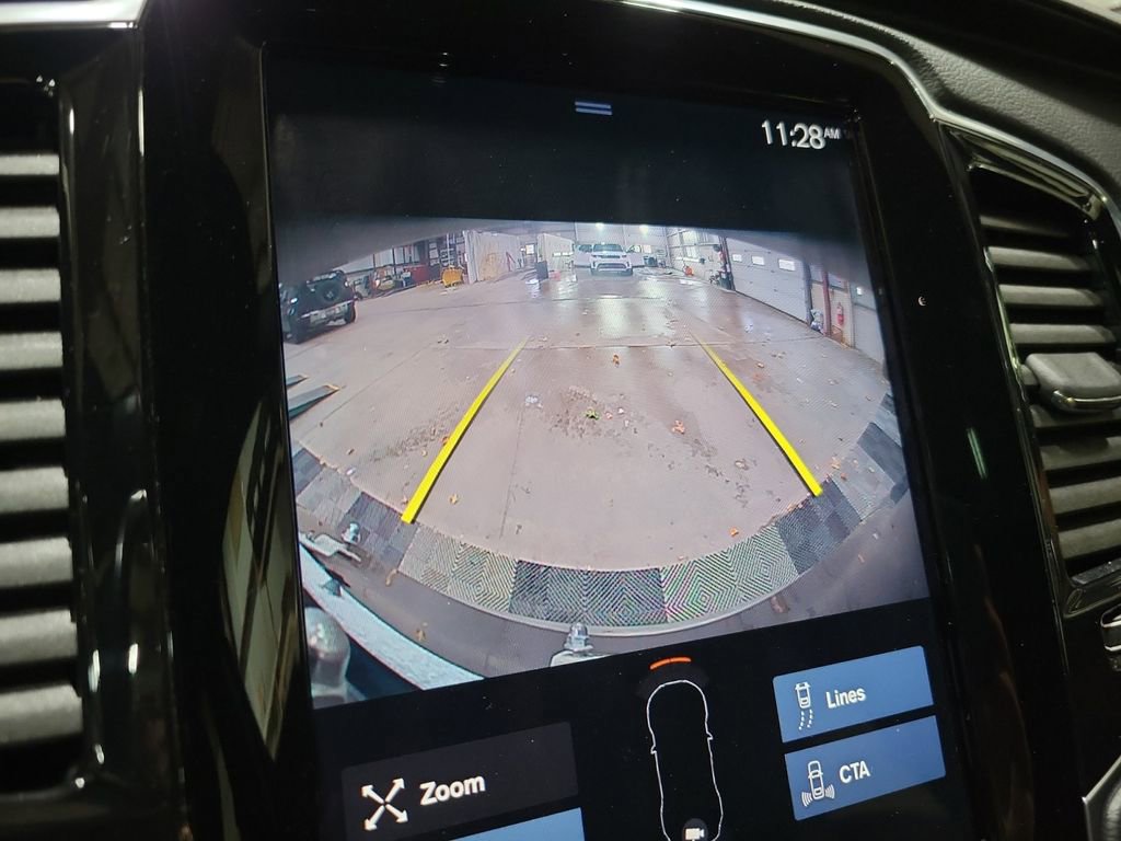 Used 2020 Volvo XC90 T8 Inscription image 19