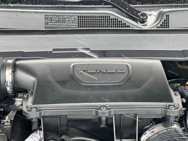 New 2026 Jeep Compass Latitude w/ Sun and Sound Group image 39