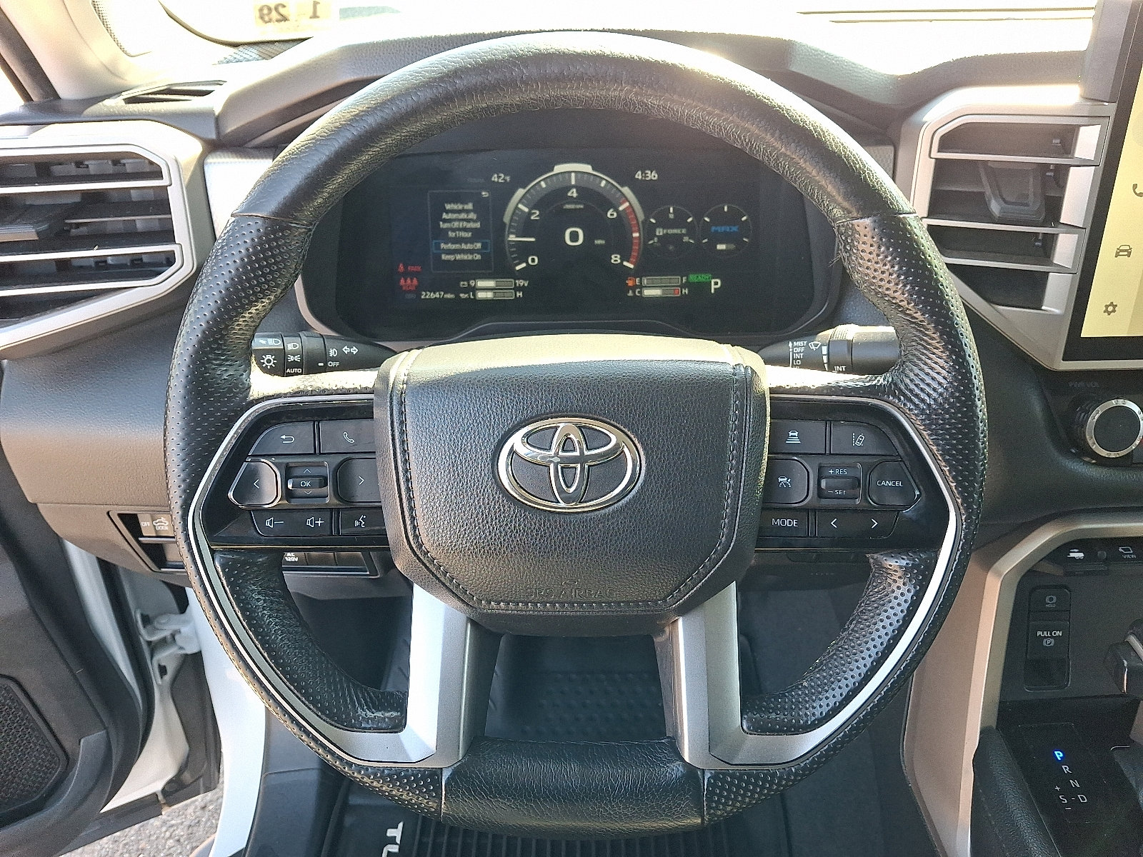 Used 2024 Toyota Tundra Limited image 19