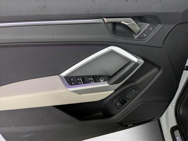 Used 2025 Audi Q3 2.0T Premium Plus w/ Premium Plus Package image 14
