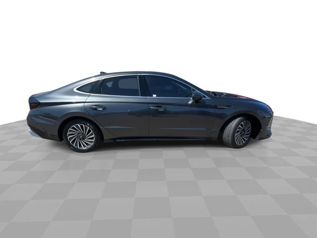 Used 2025 Hyundai Sonata SEL FWD image 9
