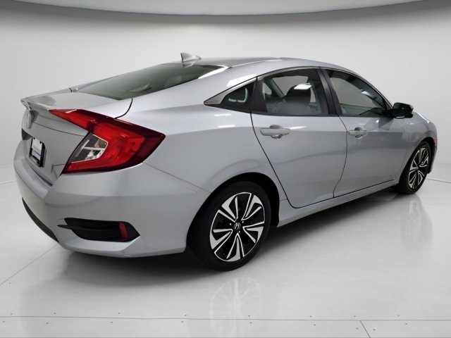 Used 2017 Honda Civic EX-L image 12