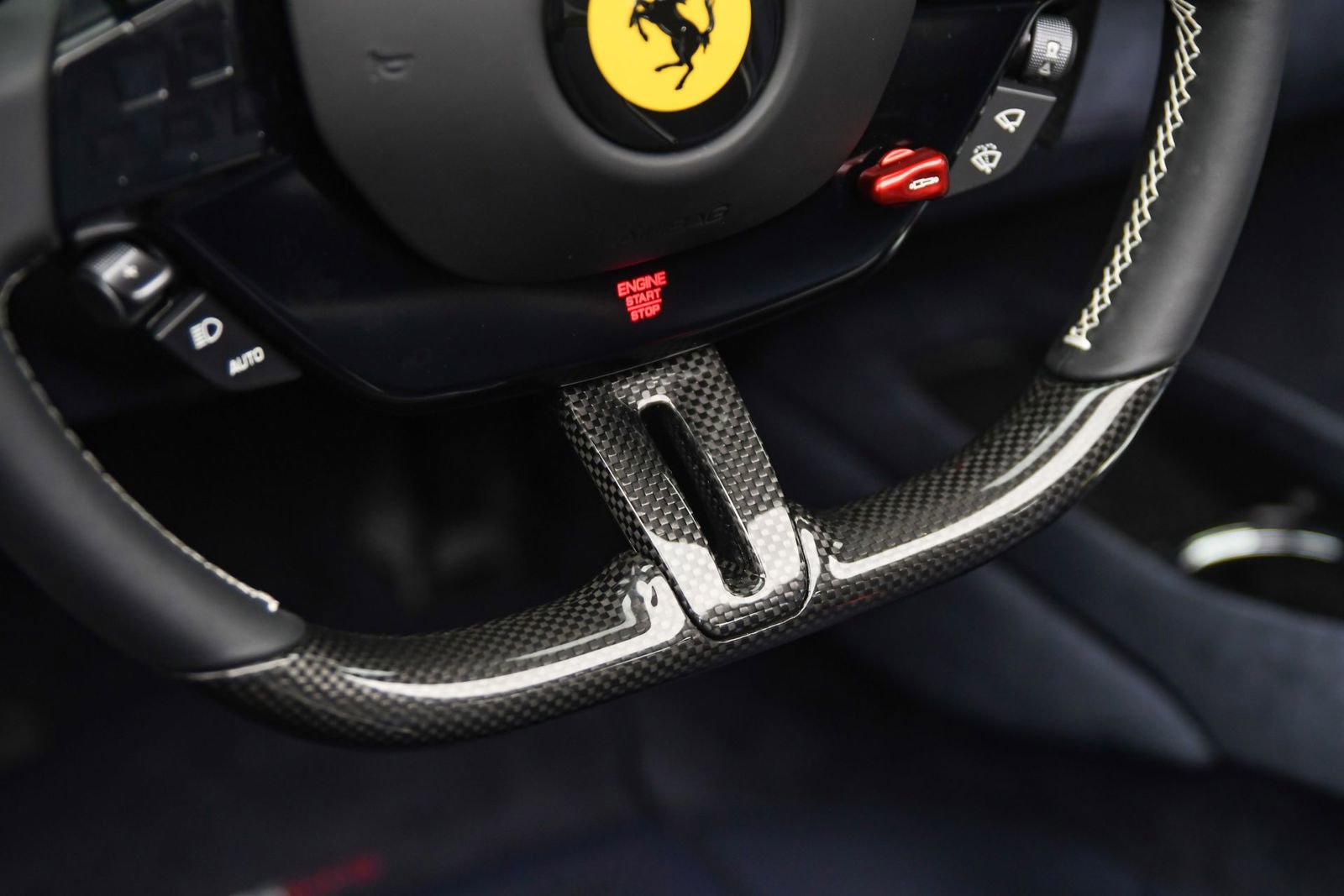 Used 2025 Ferrari 296 GTS image 41