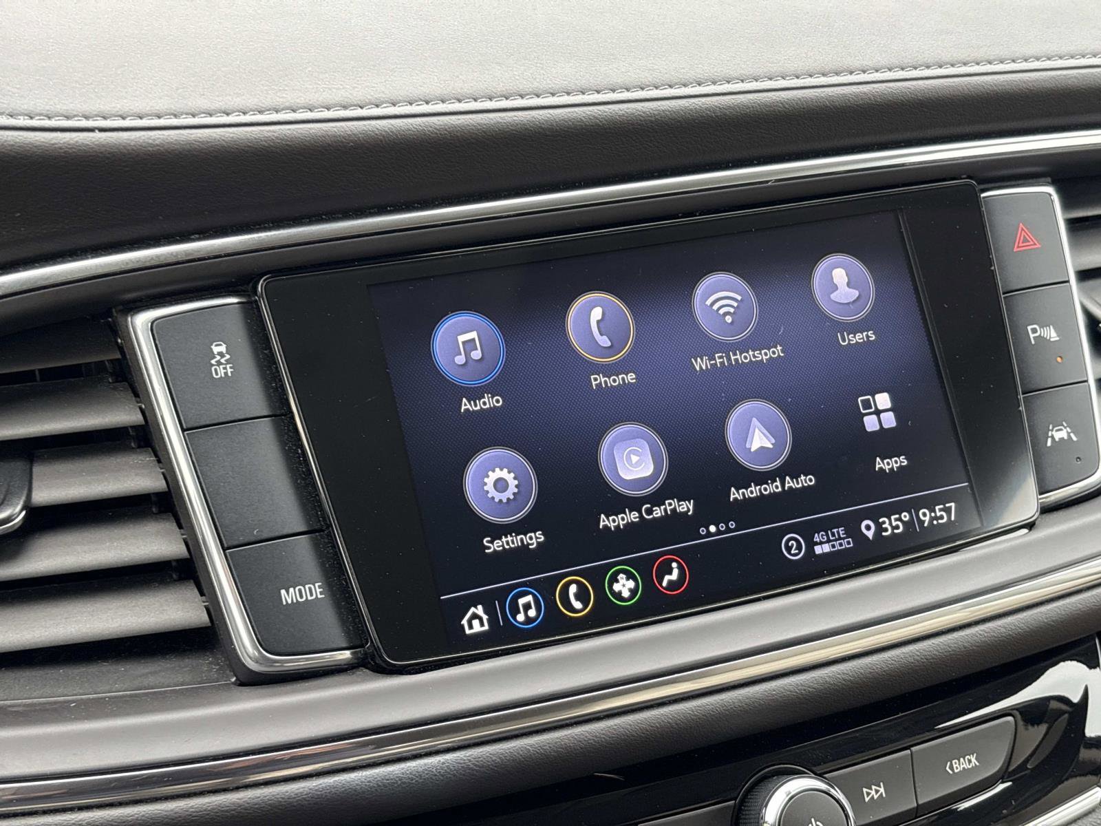 Used 2020 Buick Enclave Premium w/ LPO, Luxury Package image 22