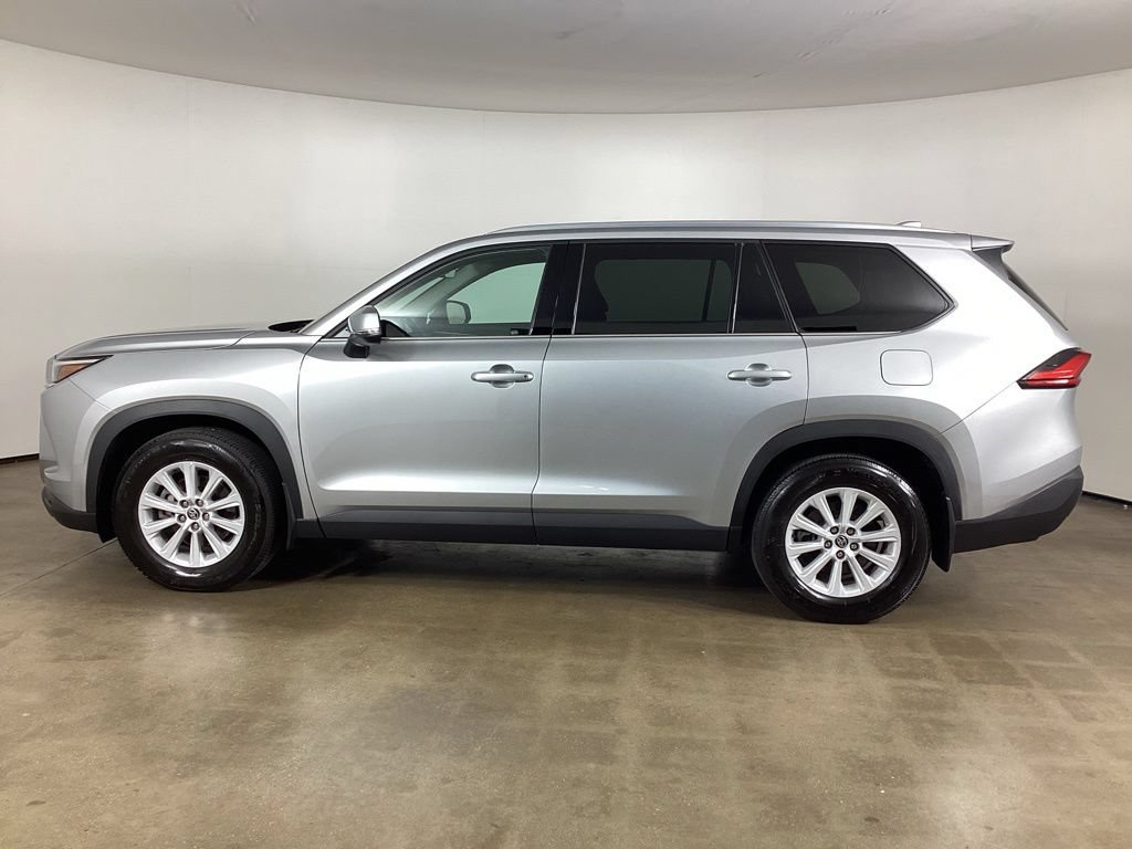 Used 2024 Toyota Grand Highlander AWD image 8