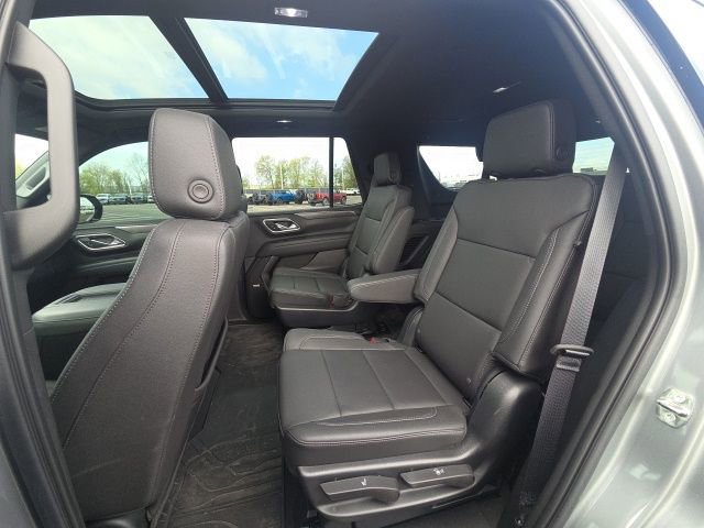 Used 2023 Chevrolet Tahoe LT w/ LT Signature Plus Package AWD/4WD image 19