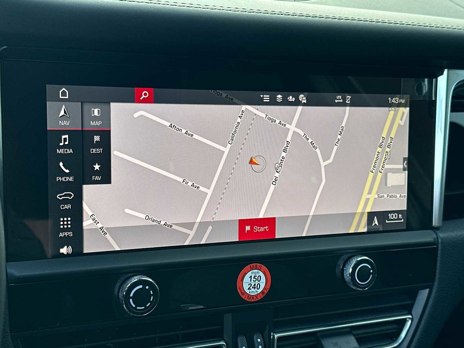 New 2025 Porsche Macan AWD/4WD image 20