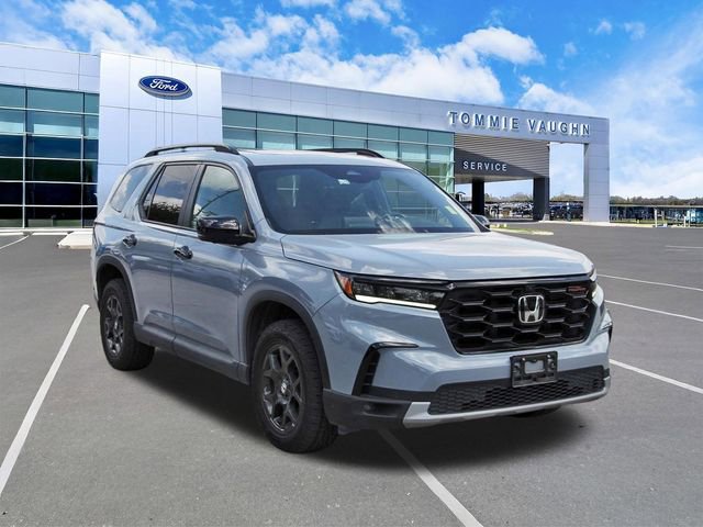 Used 2024 Honda Pilot TrailSport image 6
