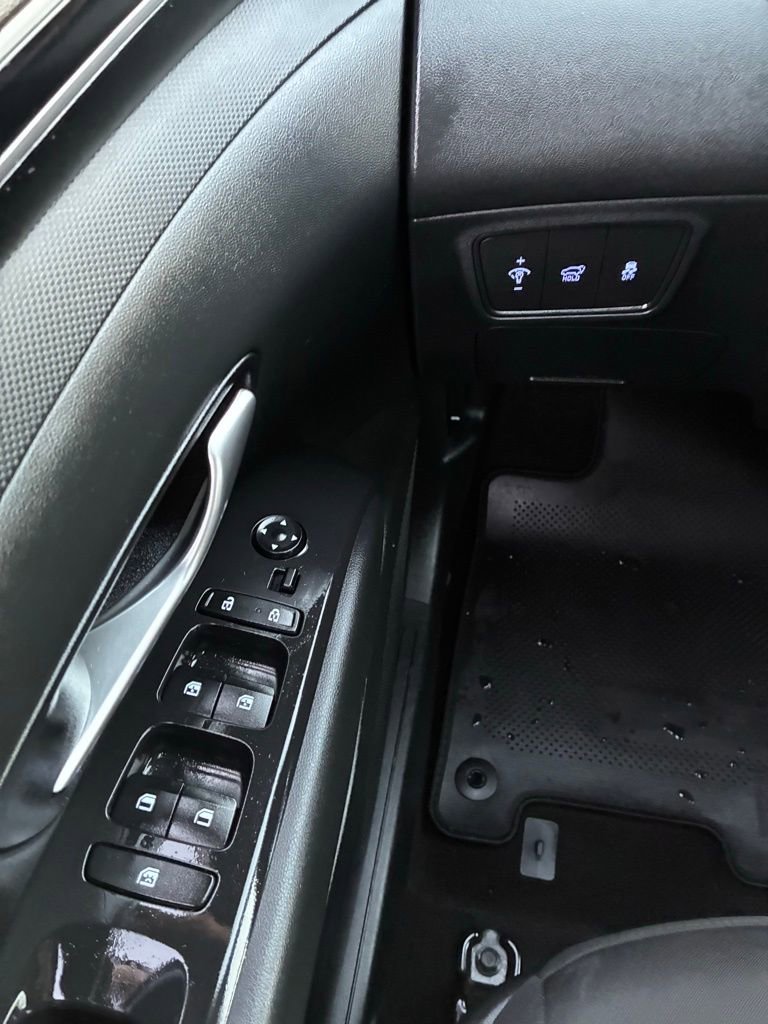 Used 2023 Hyundai Tucson SEL image 25